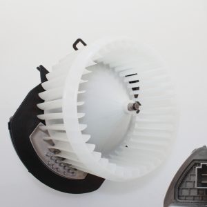 KALORİFER MOTORU TOUAREG (KONTROL ÜNİTELİ)